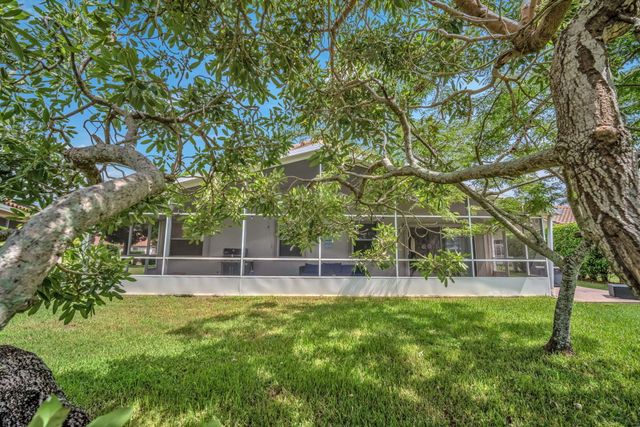 8576 WINDY Circle, Boynton Beach, FL 33472