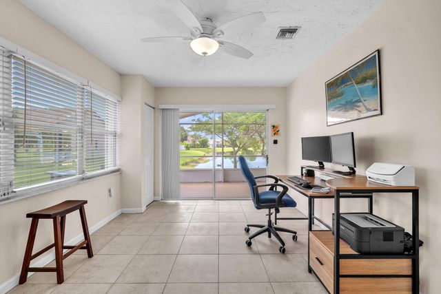 8576 WINDY Circle, Boynton Beach, FL 33472