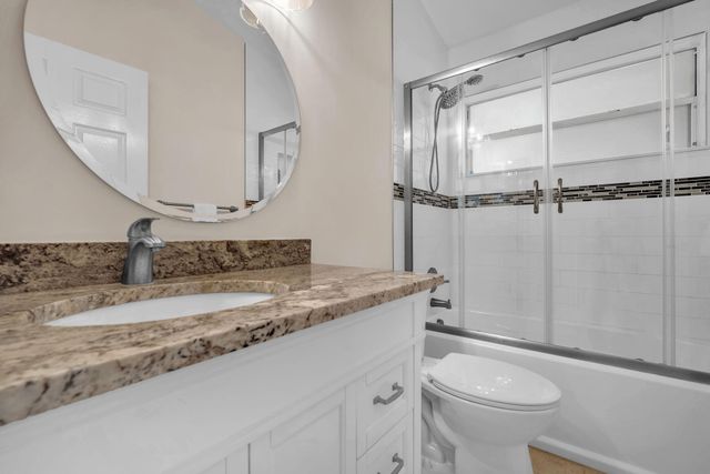 8576 WINDY Circle, Boynton Beach, FL 33472