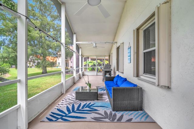 8576 WINDY Circle, Boynton Beach, FL 33472