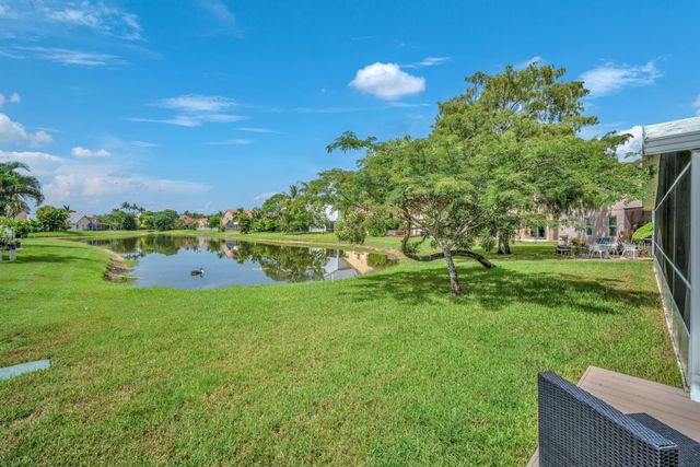 8576 WINDY Circle, Boynton Beach, FL 33472