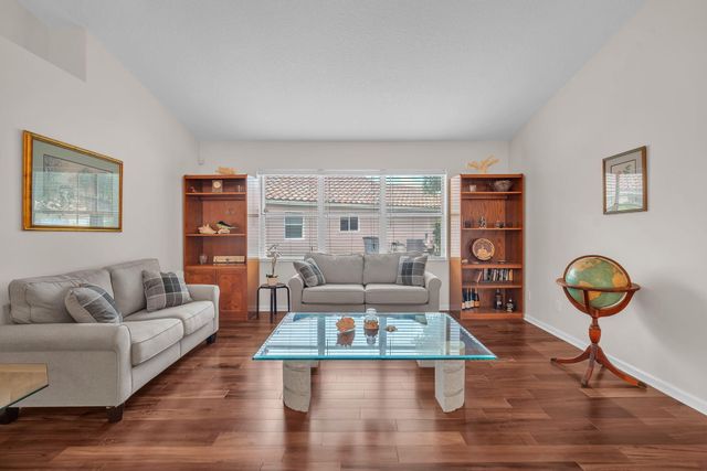 8576 WINDY Circle, Boynton Beach, FL 33472