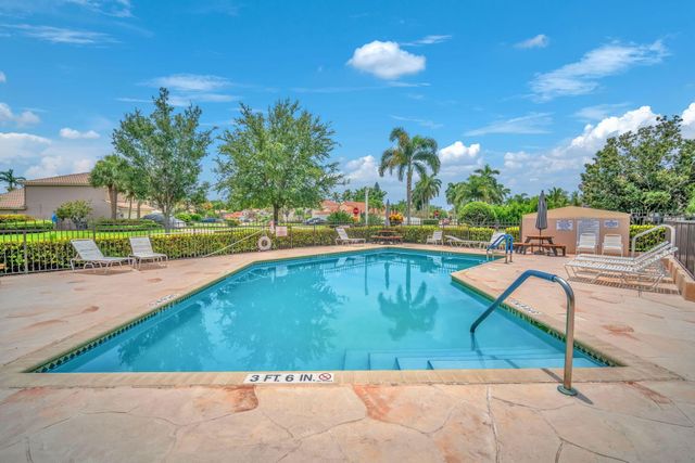 8576 WINDY Circle, Boynton Beach, FL 33472