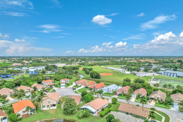 8576 WINDY Circle, Boynton Beach, FL 33472