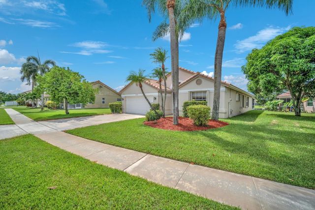 8576 WINDY Circle, Boynton Beach, FL 33472