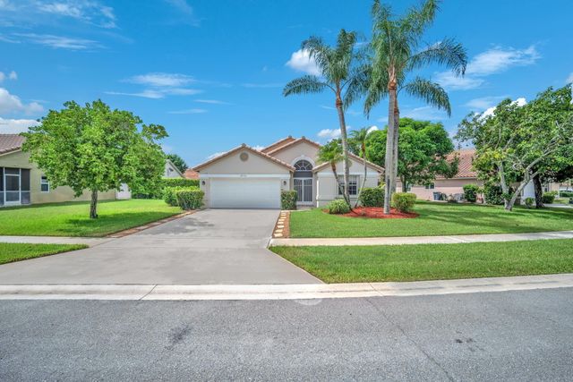 8576 WINDY Circle, Boynton Beach, FL 33472