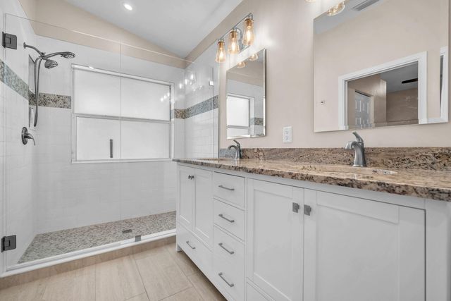 8576 WINDY Circle, Boynton Beach, FL 33472