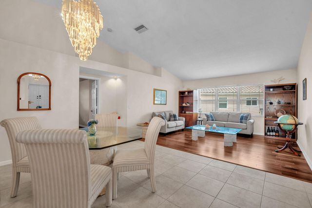 8576 WINDY Circle, Boynton Beach, FL 33472