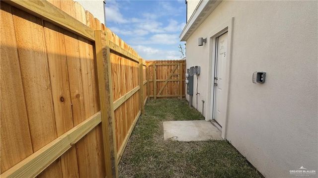 4120 La Vista Avenue 4, Mcallen, TX 78501
