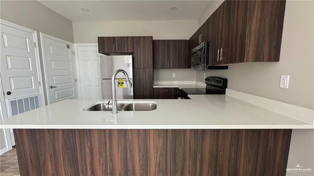 4120 La Vista Avenue 4, Mcallen, TX 78501