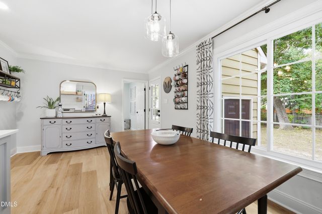 1004 Lantern Light Court, Apex, NC 27502