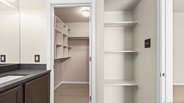 7411 HAZEL CV, San Antonio, TX 78242