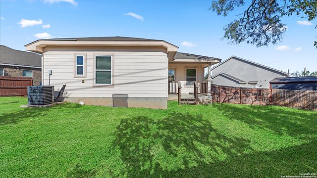 7411 HAZEL CV, San Antonio, TX 78242
