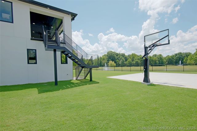 3576 W 77th Street S, Tulsa, OK 74132