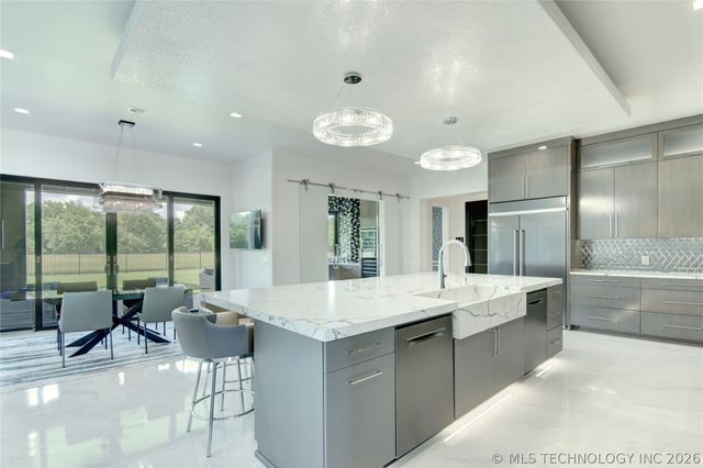 3576 W 77th Street S, Tulsa, OK 74132