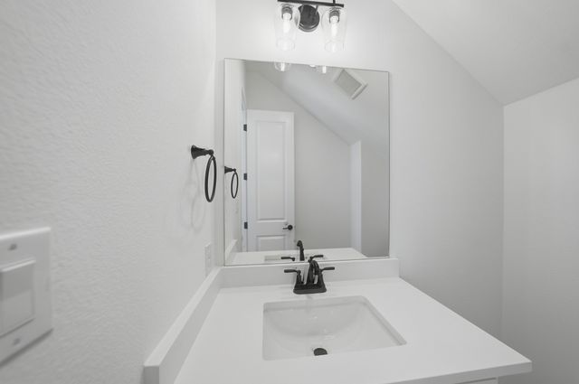 7444 Pondview Lane, Fort Worth, TX 76123