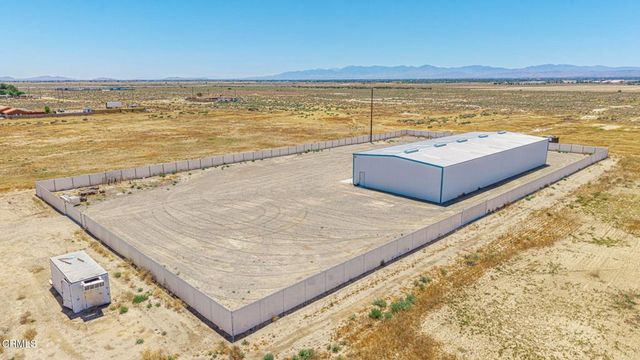 2866 W Avenue F, Lancaster, CA 93536