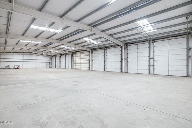 2866 W Avenue F, Lancaster, CA 93536