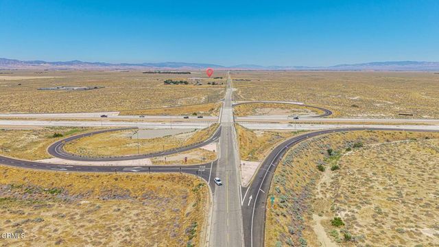 2866 W Avenue F, Lancaster, CA 93536