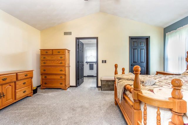 2938 Yale Drive, Janesville, WI 53548