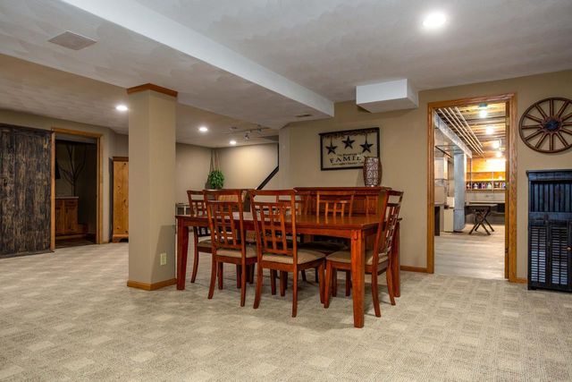 2938 Yale Drive, Janesville, WI 53548