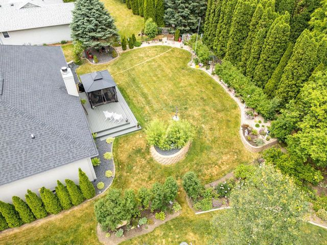 2938 Yale Drive, Janesville, WI 53548