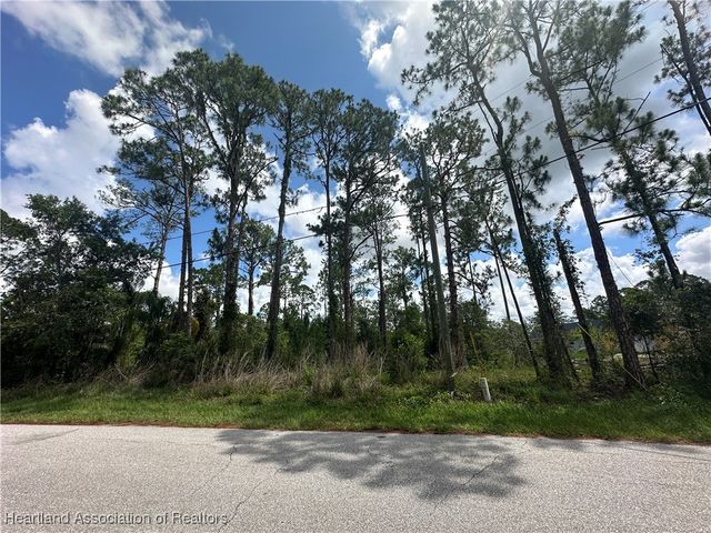 1710 Stream Avenue, Sebring, FL 33875