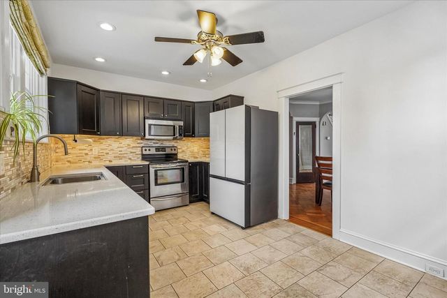 224 5TH AVE, Phoenixville, PA 19460
