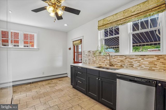 224 5TH AVE, Phoenixville, PA 19460