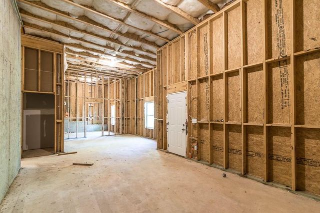 5032 Falcon Point, Douglasville, GA 30135