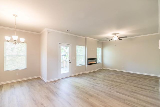 5032 Falcon Point, Douglasville, GA 30135