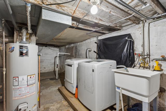 4607 Dumoulin Avenue, Lisle, IL 60532