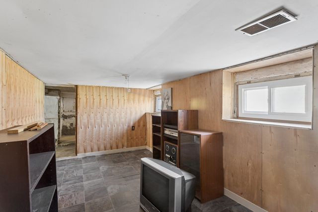 4607 Dumoulin Avenue, Lisle, IL 60532