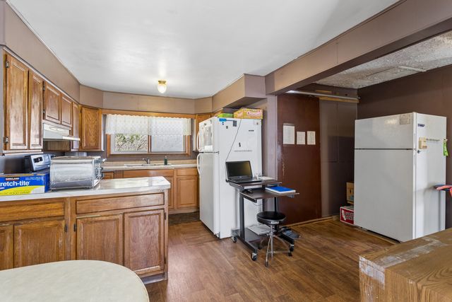 4607 Dumoulin Avenue, Lisle, IL 60532