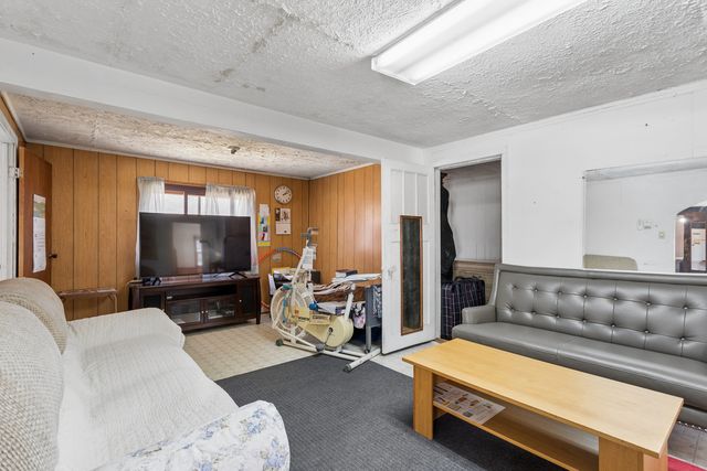 4607 Dumoulin Avenue, Lisle, IL 60532