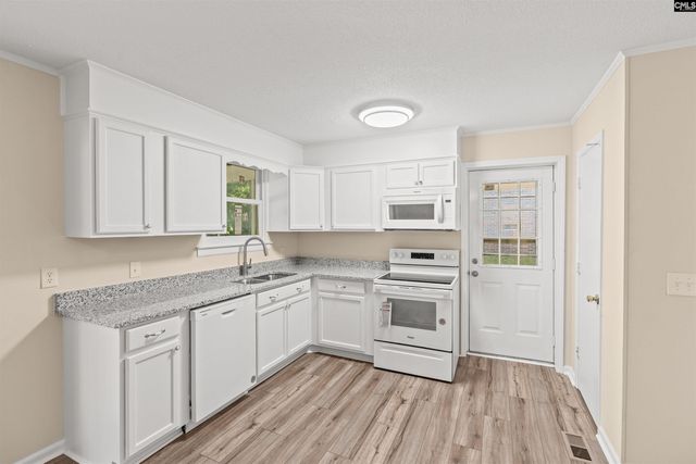 1015 Mandel Drive, Columbia, SC 29210