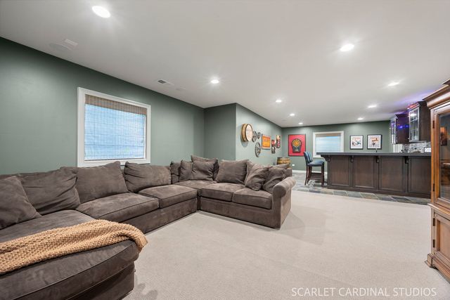 835 S Wright Street, Naperville, IL 60540