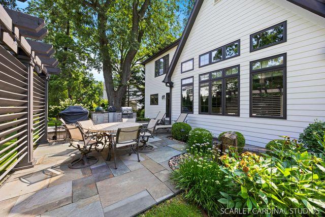 835 S Wright Street, Naperville, IL 60540