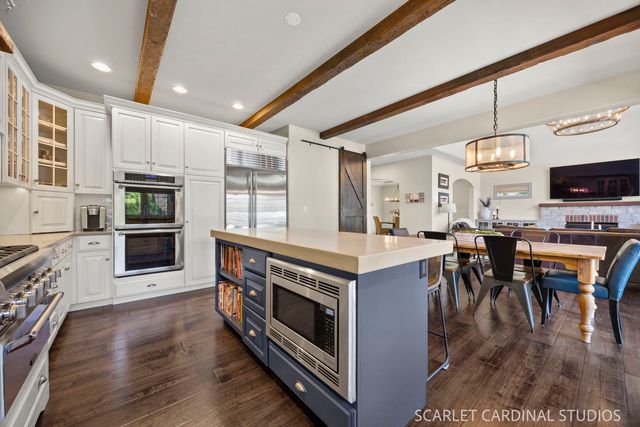 835 S Wright Street, Naperville, IL 60540