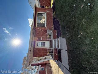 13109 Balsam Street, Southgate, MI 48195