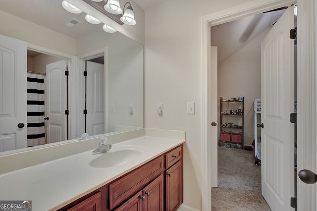 108 Village Place, Newnan, GA 30265
