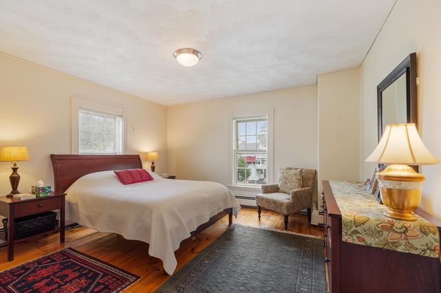 33 School Street 3, Andover, MA 01810