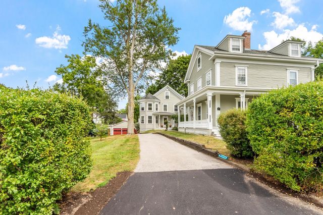 33 School Street 3, Andover, MA 01810