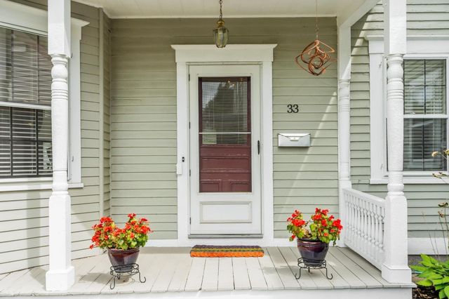 33 School Street 3, Andover, MA 01810