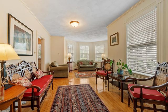 33 School Street 3, Andover, MA 01810