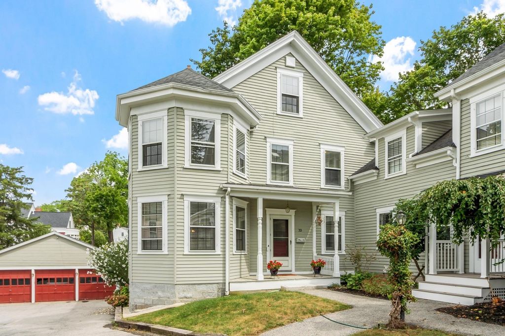 33 School Street 3, Andover, MA 01810