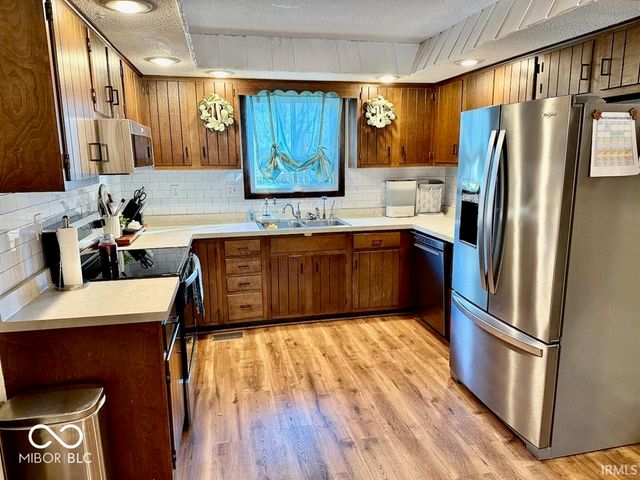 8204 N Tahoe Drive, Muncie, IN 47303