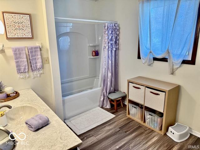 8204 N Tahoe Drive, Muncie, IN 47303