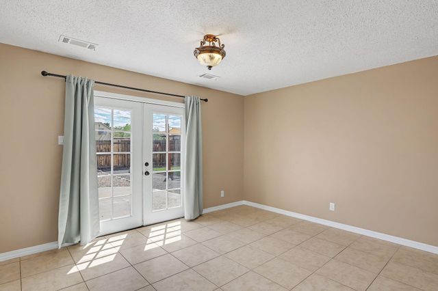 1001 37th Street SE, Rio Rancho, NM 87124
