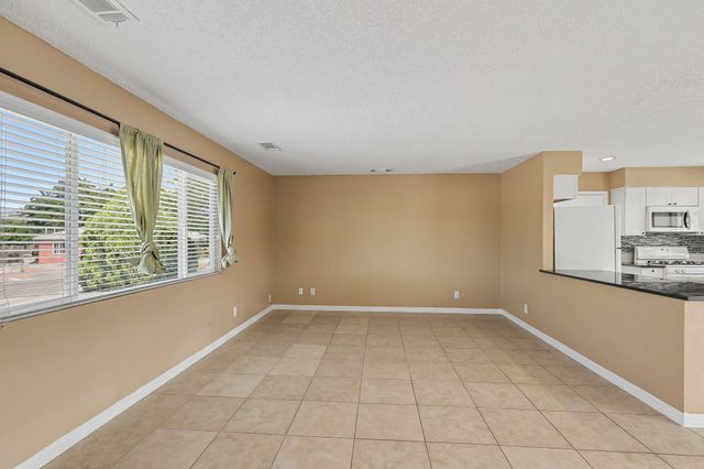 1001 37th Street SE, Rio Rancho, NM 87124